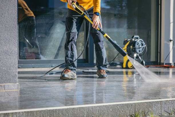 Best Sidewalk Pressure Washing  in Violet, LA